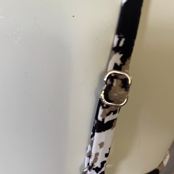 Beautiful bikini 👙 - Picture 5 of 6